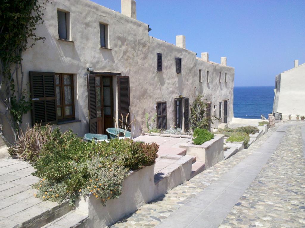 "Casa Cansella" A Few Steps From The Sea Gonnesa Bagian luar foto