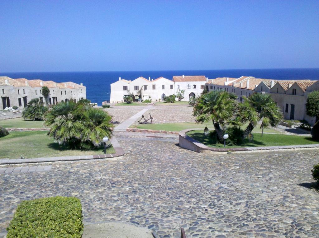 "Casa Cansella" A Few Steps From The Sea Gonnesa Bagian luar foto