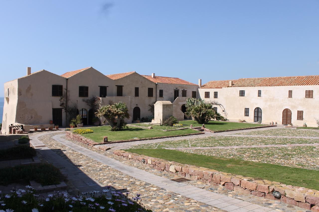 "Casa Cansella" A Few Steps From The Sea Gonnesa Bagian luar foto