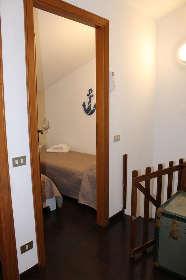 "Casa Cansella" A Few Steps From The Sea Gonnesa Bagian luar foto