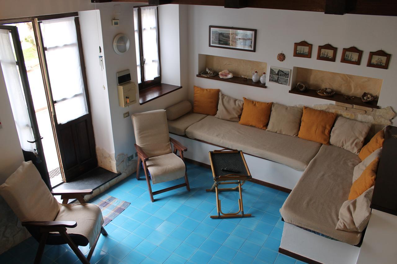 "Casa Cansella" A Few Steps From The Sea Gonnesa Bagian luar foto